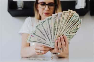 《怨灵》恐惧如发，牵一丝动全身